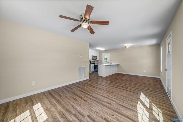 1412 Godfrey Avenue NE, Fort Payne, AL 35967