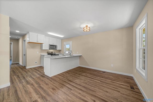 1412 Godfrey Avenue NE, Fort Payne, AL 35967