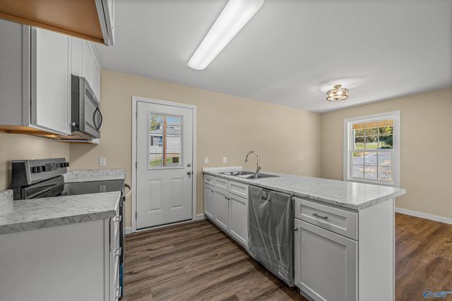 1412 Godfrey Avenue NE, Fort Payne, AL 35967