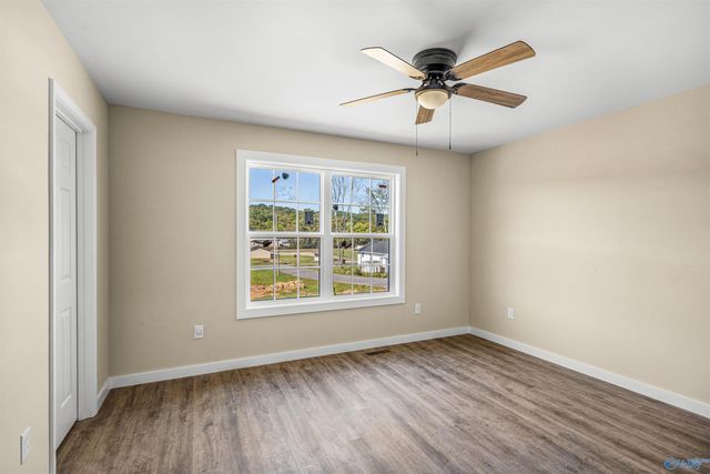 1412 Godfrey Avenue NE, Fort Payne, AL 35967