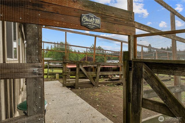 33625 SE 303rd Lane, Ravensdale, WA 98051