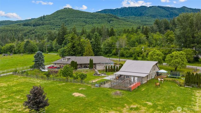 33625 SE 303rd Lane, Ravensdale, WA 98051