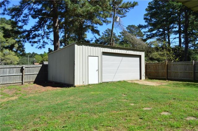 128 SPRING CREEK Drive, Pineville, LA 71360