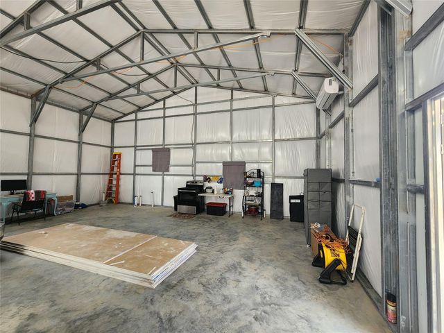 120 Canary Street, Point Blank, TX 77364