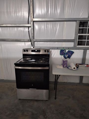 120 Canary Street, Point Blank, TX 77364