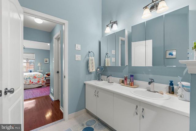217 LOOKOUT PL, Wayne, PA 19087