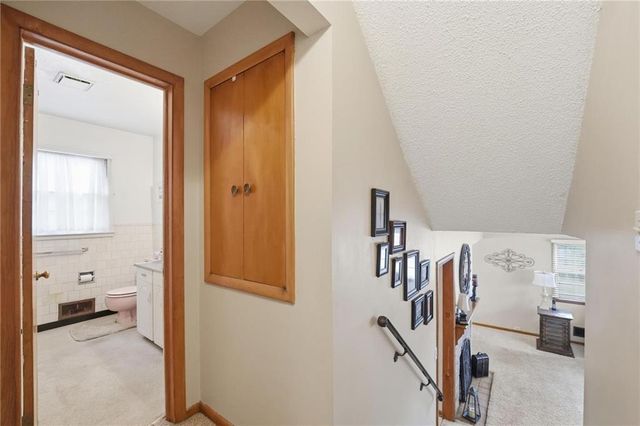 4411 Sterling Avenue, Kansas City, MO 64133