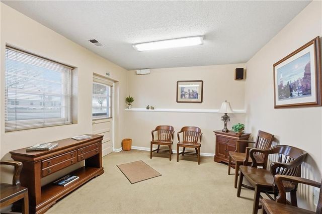 4411 Sterling Avenue, Kansas City, MO 64133