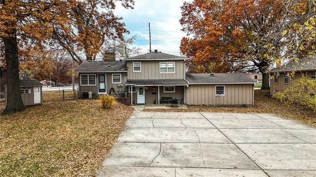 4411 Sterling Avenue, Kansas City, MO 64133