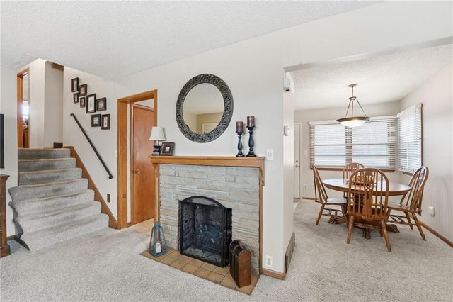 4411 Sterling Avenue, Kansas City, MO 64133