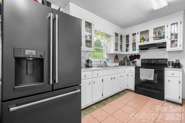 5149 Bloomfield Estate, Granite Falls, NC 28630