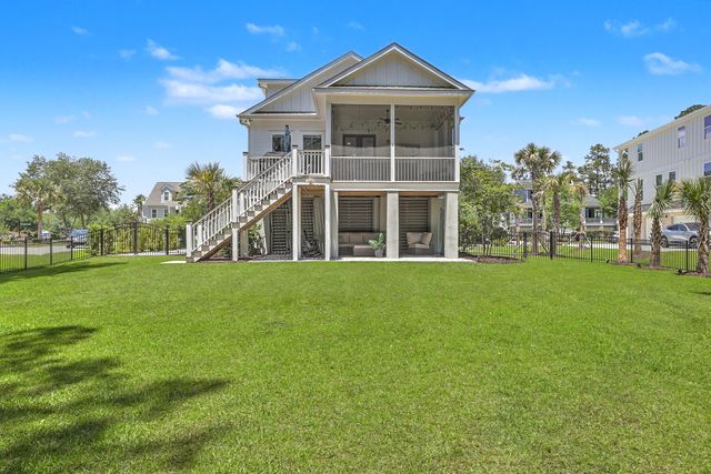2012 Brick Kiln Parkway, Mount Pleasant, SC 29466