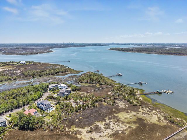 2012 Brick Kiln Parkway, Mount Pleasant, SC 29466