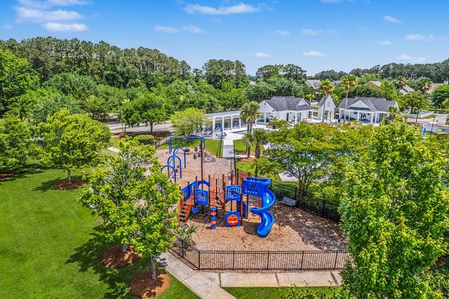 2012 Brick Kiln Parkway, Mount Pleasant, SC 29466