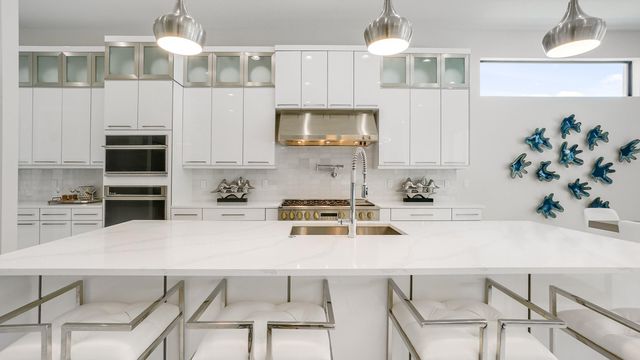 13290 Artisan Circle, Palm Beach Gardens, FL 33418