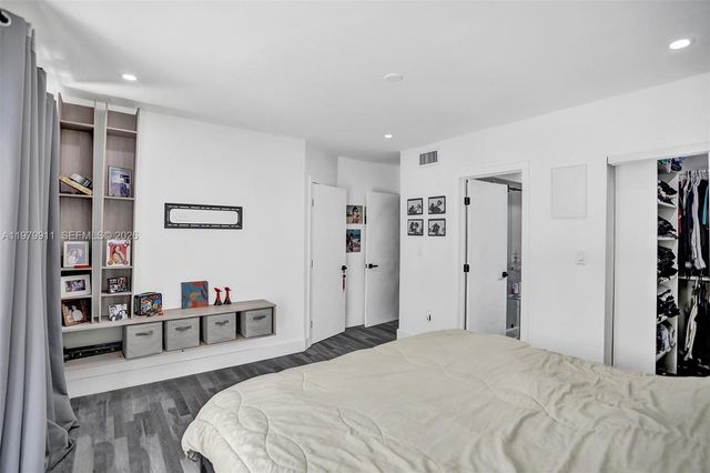 3648 NE 167th St 27, North Miami Beach, FL 33160