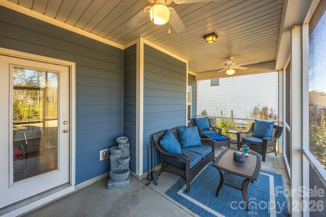 204 Old Harbor Drive, Mount Gilead, NC 27306