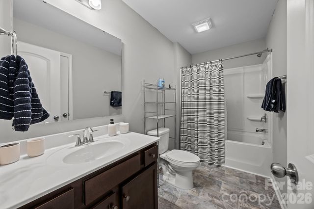 204 Old Harbor Drive, Mount Gilead, NC 27306