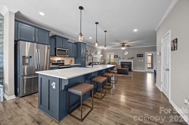 204 Old Harbor Drive, Mount Gilead, NC 27306