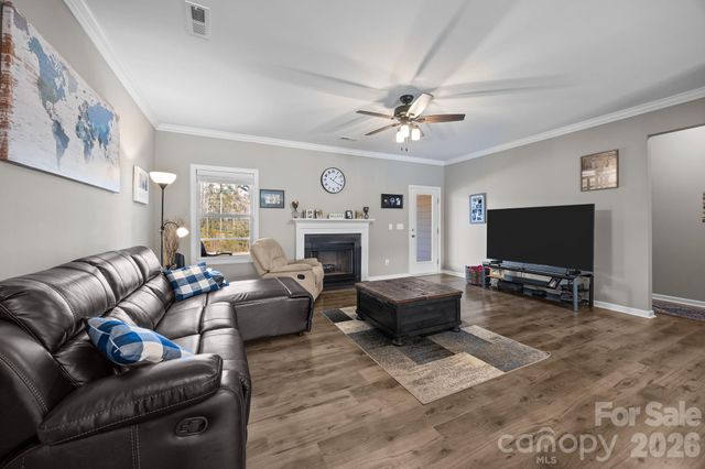 204 Old Harbor Drive, Mount Gilead, NC 27306