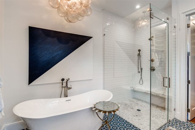 8546 San Pedro Parkway, Dallas, TX 75218