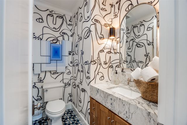 8546 San Pedro Parkway, Dallas, TX 75218