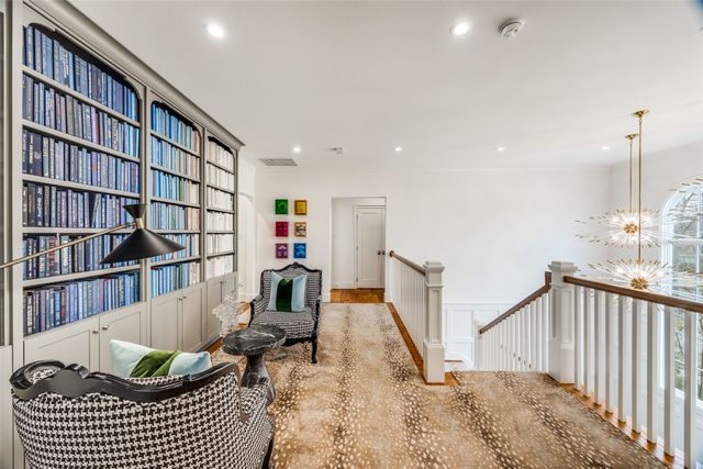 8546 San Pedro Parkway, Dallas, TX 75218