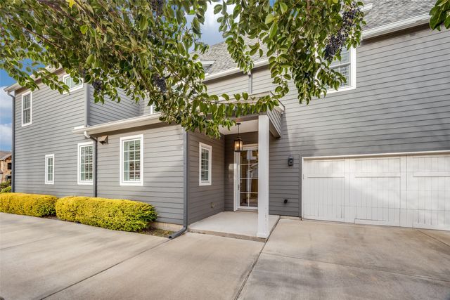 8546 San Pedro Parkway, Dallas, TX 75218