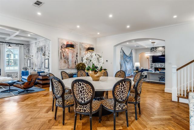 8546 San Pedro Parkway, Dallas, TX 75218