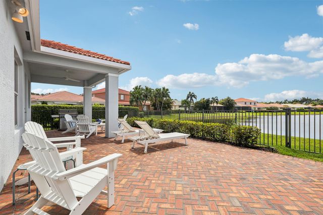 205 Via Condado Way, Palm Beach Gardens, FL 33418