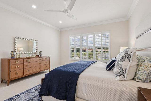 205 Via Condado Way, Palm Beach Gardens, FL 33418