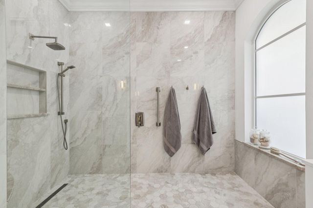 205 Via Condado Way, Palm Beach Gardens, FL 33418