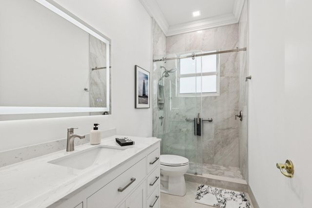 205 Via Condado Way, Palm Beach Gardens, FL 33418