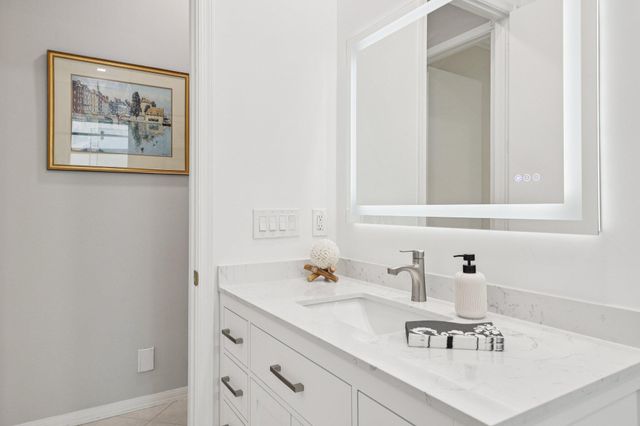 205 Via Condado Way, Palm Beach Gardens, FL 33418