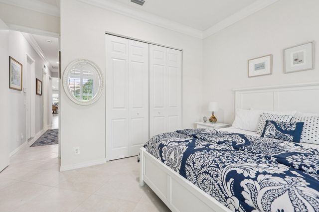 205 Via Condado Way, Palm Beach Gardens, FL 33418