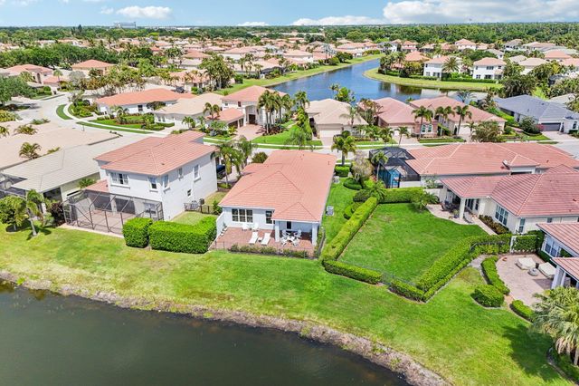 205 Via Condado Way, Palm Beach Gardens, FL 33418