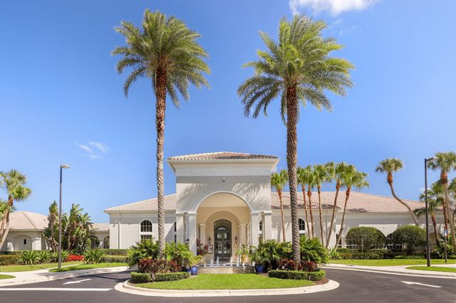 205 Via Condado Way, Palm Beach Gardens, FL 33418