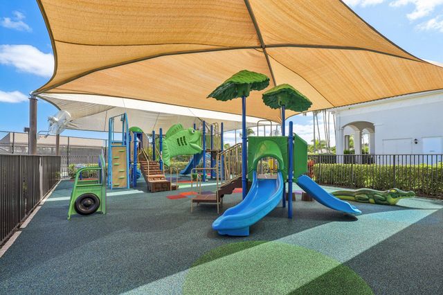 205 Via Condado Way, Palm Beach Gardens, FL 33418