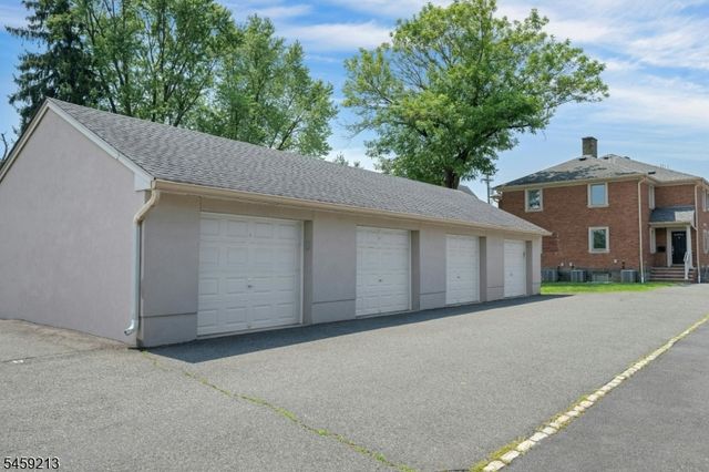 270 Main St D, Millburn Twp., NJ 07041