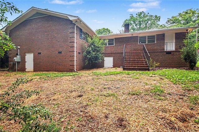 1153 Heathwood Road, Randleman, NC 27317