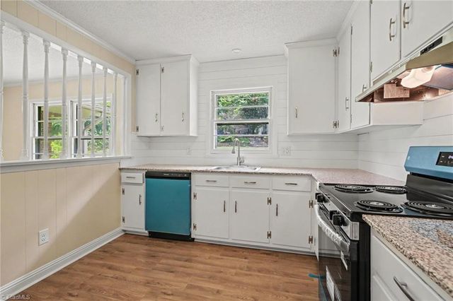 1153 Heathwood Road, Randleman, NC 27317