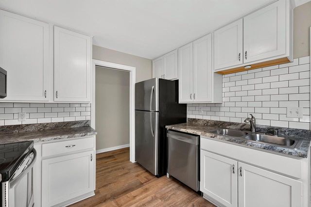 3618 N 94th STREET, Milwaukee, WI 53222