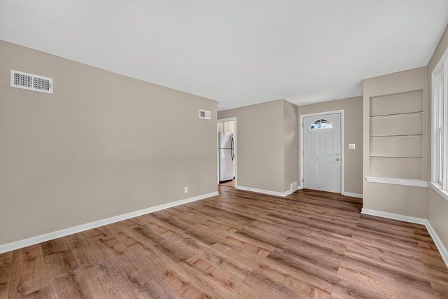 3618 N 94th STREET, Milwaukee, WI 53222