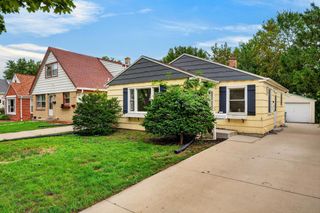 3618 N 94th STREET, Milwaukee, WI 53222
