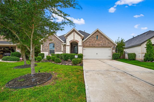 19714 Oakdale Lakes Trail, Richmond, TX 77407