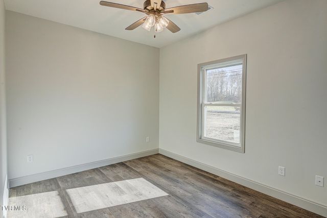 6020 Newport Highway, Greeneville, TN 37745