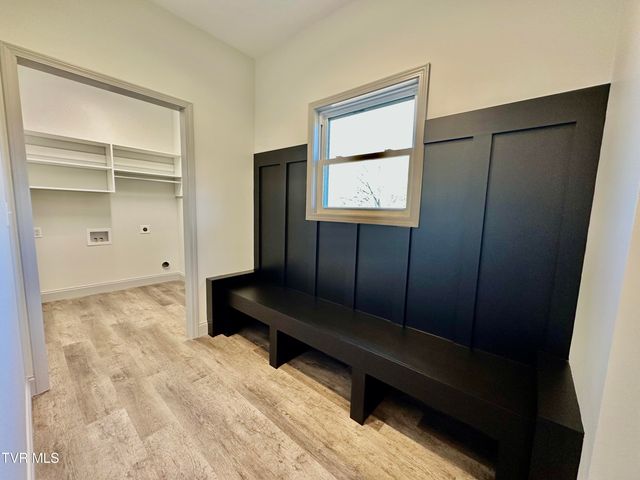 6020 Newport Highway, Greeneville, TN 37745