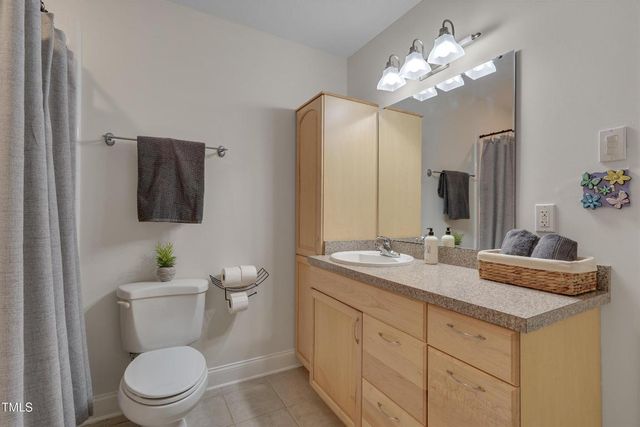 1600 Valley Creek Dr Drive, Hillsborough, NC 27278