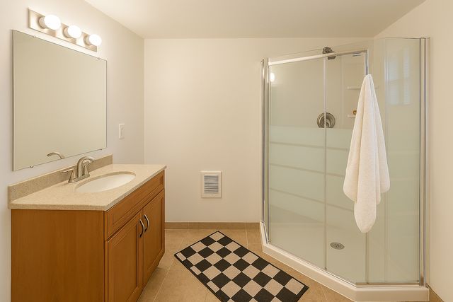 1607 Van Buren Avenue, Saint Paul, MN 55104