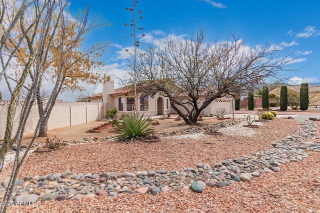 4225 S COMANCHE Drive, Sierra Vista, AZ 85650